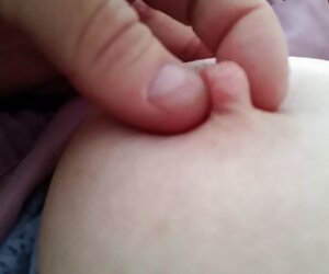 زن زیبای چاق پستان بزرگ گال سکس حیوانات سکس انگشتان دست